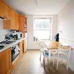 Affordable Double Room In Trendy Angel, Islington