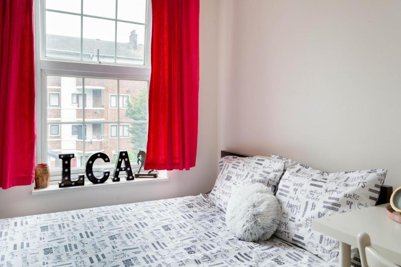 Affordable Double In Trendy Angel, Islington Alloggio in famiglia *